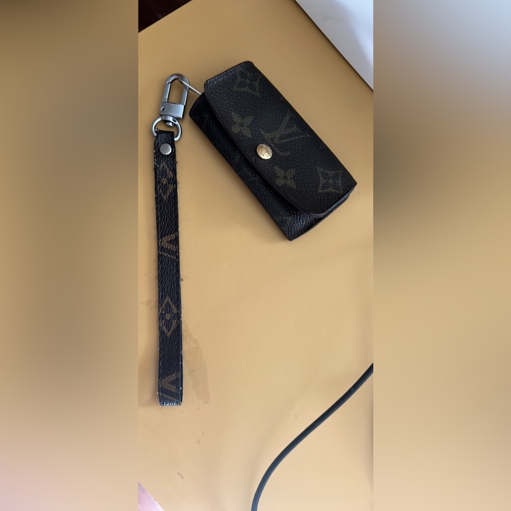 MONOGRAM KEY HOLDER - Picture 5 of 7